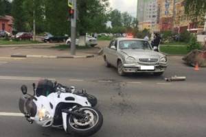 В Брянске водитель «Волги» покалечил мотоциклиста возле Кургана Бессмертия