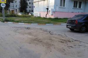 В Брянске устранили утечку кипятка на улице Воровского