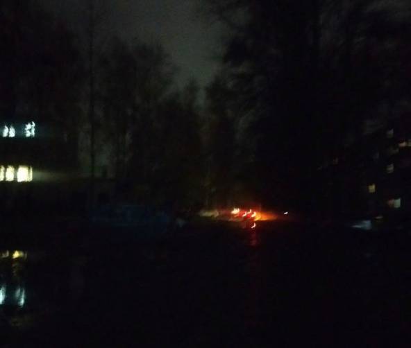 В Брянске попросили сделать дорогу и освещение возле школы №54