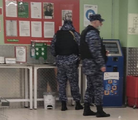 В Брянске попытались обокрасть супермаркет «Пятёрочка»