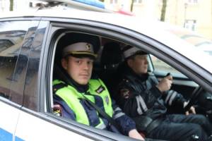 В Брянске на улице Горького 22-летний парень ранил ножом и избил двоих мужчин