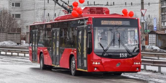 21 несбывшееся обещание: в Брянске появятся новые красные троллейбусы