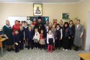 В брянском поселке Локоть дети отметили Пасхальный праздник