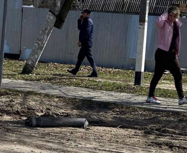 На места обстрелов в брянском посёлке Климово выехали криминалисты