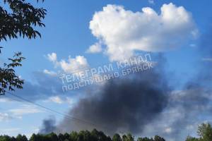 В Володарском районе Брянска снова горит военный госпиталь
