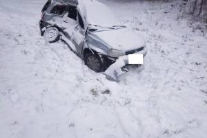 В Сельцо 53-летняя автомобилистка врезалась в грузовик и погибла