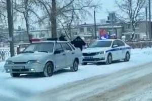 В Брянске оштрафовали 19-летнего водителя с фейковой мигалкой