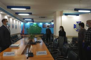 Еще два кандидата на пост брянского губернатора нашли поддержку депутатов