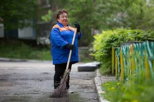Брянск пытаются помыть и отчистить перед Днем города
