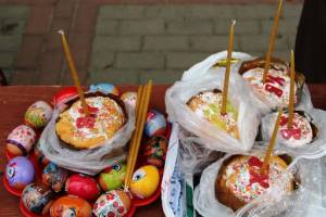 В Брянске разрешат продажу пасхальных куличей на ярмарках