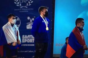 Брянский тяжелоатлет Максим Могучев завоевал серебро на Первенстве Европы