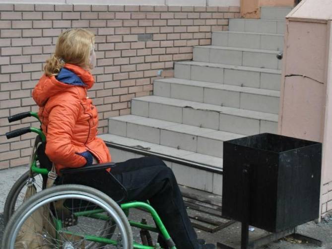 В Брянской области 15 лесничеств наплевали на инвалидов