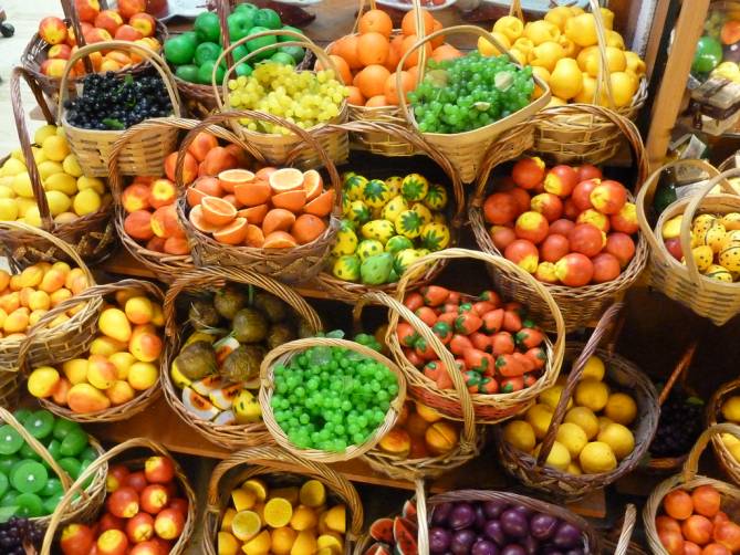 На Брянщине в июне проверили на качество 53 тысячи тонн импортных овощей и фруктов
