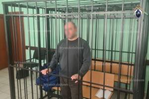 В Карачеве директора водоканала обвинили в получении взятки от осужденного