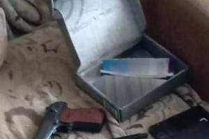 В Брянске на Орловской уголовник устроил стрельбу из пистолета по птицам