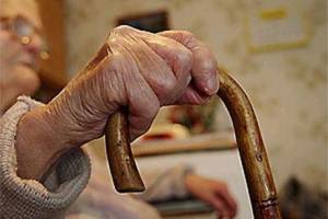 В Белых Берегах 86-летнюю пенсионерку оставили без обещанного продуктового набора