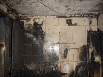 В Дятьково загорелась ванная комната в квартире многоэтажки