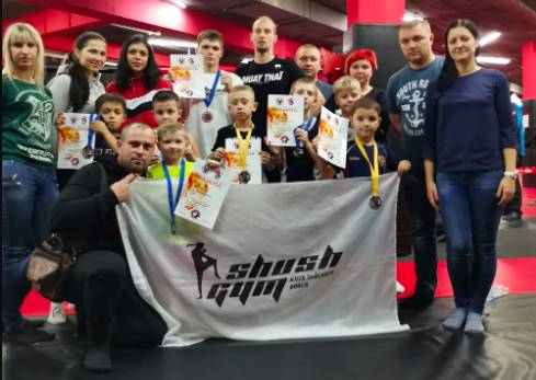 Юные брянские боксеры завоевали девять медалей турнира «Fenix Kids»