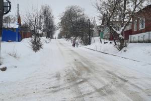 Суражских чиновников наказали за отсутствие тротуаров по улице Садовой