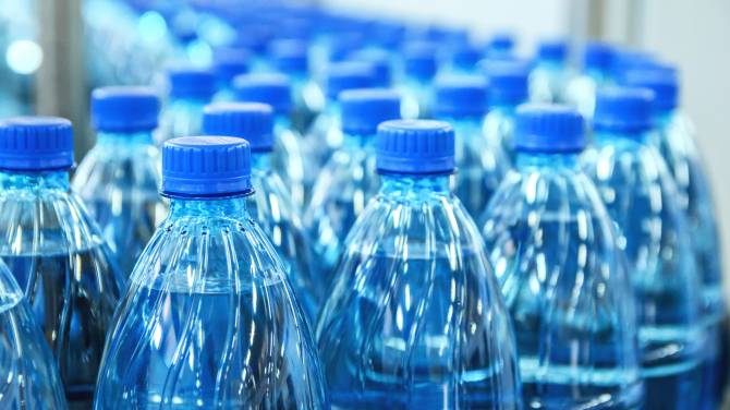 На Брянщине 9 производителей бутилированной воды попались на нарушениях