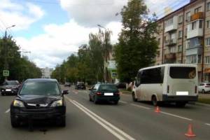 В Брянске на переходе автомобиль насмерть сбил 60-летнюю женщину