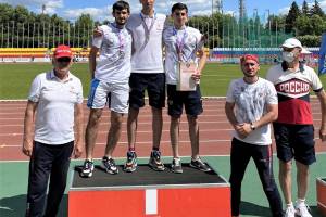 Брянские паралимпийцы завоевали 10 медалей на чемпионате России