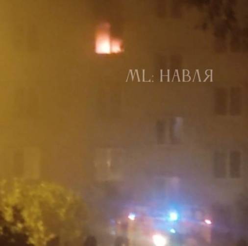 В Навле в горящей квартире многоэтажки погиб 29-летний мужчина