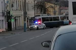 В Брянске троллейбус попал в ДТП на улице Калинина