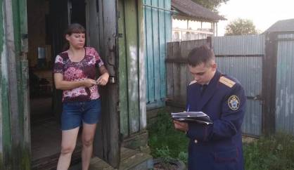 В Дятьковском районе женщину осудят за издевательства над малолетней дочерью