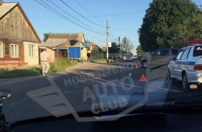 В Новозыбкове водитель мотоцикла протаранил внедорожник Honda