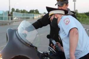 В Брянске на нарушениях попались 42 мотоциклиста