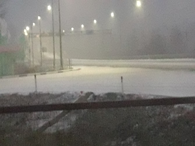 В Брянской области федеральную трассу засыпало снегом