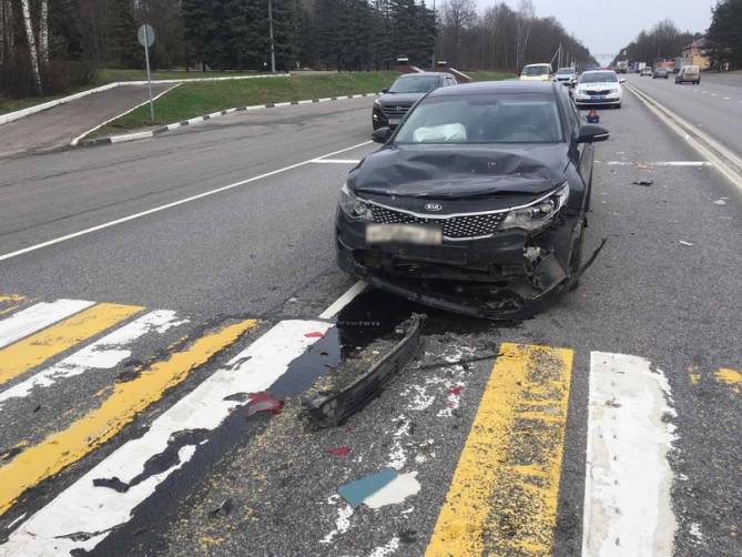 В массовом ДТП на брянской трассе пострадали два человека