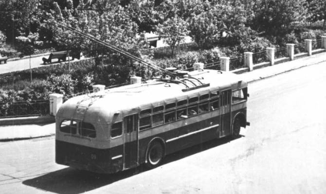 Брянскому троллейбусу 3 декабря исполнилось 60 лет