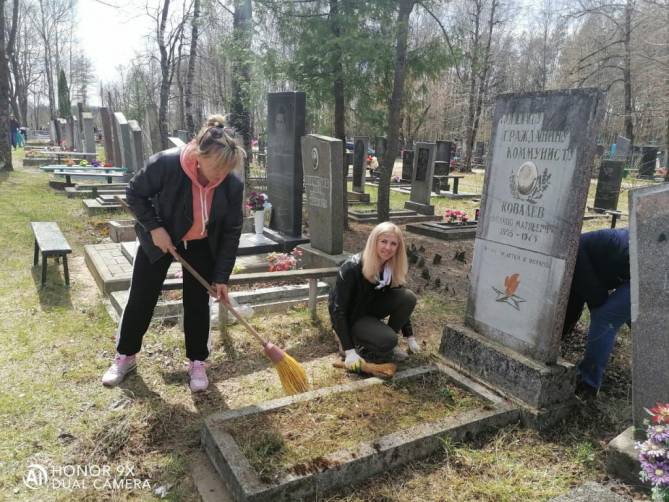В Клинцовском районе облагородили воинские захоронения