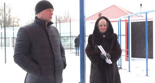 Брянский депутат Антошин отправил в нокаут подрядчика стройки спортплощадки