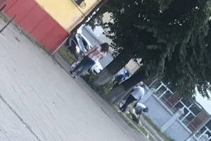 В Брянске на улице Ульянова сотрудники ГИБДД спасли человека 