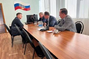  Вице-мэр Брянска Сергей Антошин посетил заводы областного центра