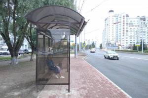 В Брянске на Крахмалева появилась новая автобусная остановка