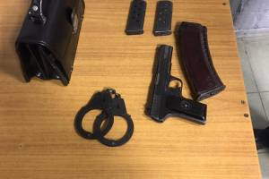 В Брянске поймали уголовника с пистолетом 