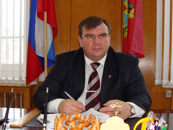 Главой администрации Брасовского района избрали Сергея Лавокина
