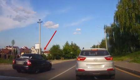 В Брянске оштрафовали водителя за выезд на встречку