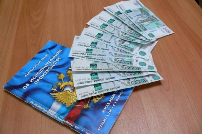 В Брянске фирма «АвангардСтройПроект» задолжала работникам 1,1 млн рублей