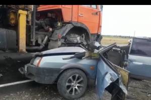 В массовом ДТП на брянской трассе погибли 2 человека
