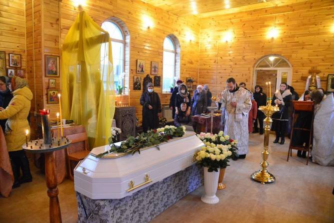 В Брянске похоронили умершего от COVID-19 иерея Вячеслава Каплина