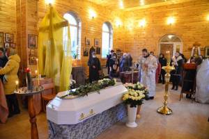 В Брянске похоронили умершего от COVID-19 иерея Вячеслава Каплина