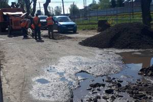 Брянцев поразил ремонт дороги возле переезда в Бежице