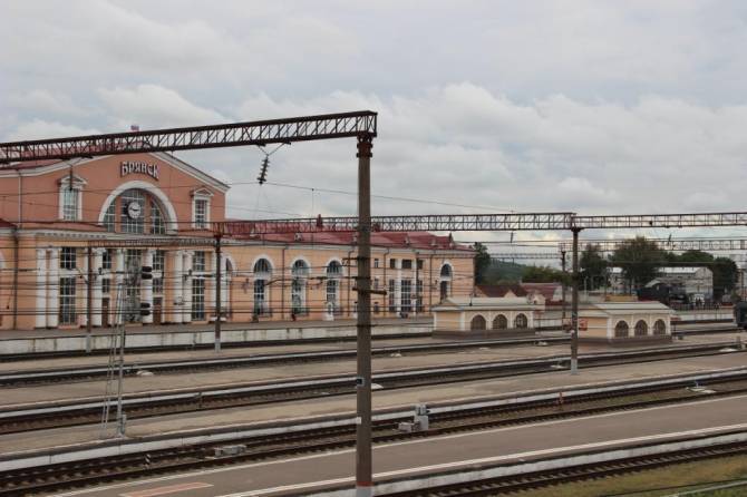 В Брянске капитально отремонтируют два вокзала