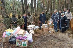 Брянские работники культуры приехали с подарками к бойцам в Климовский район