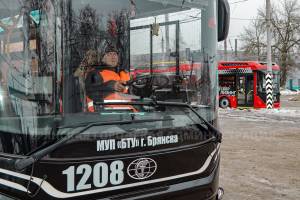 В Брянске с 1 апреля запускают троллейбус №8